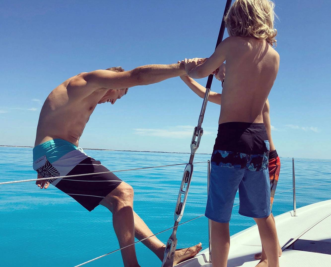catamaran-boat-lifestyle-fountaine-pajot-story
