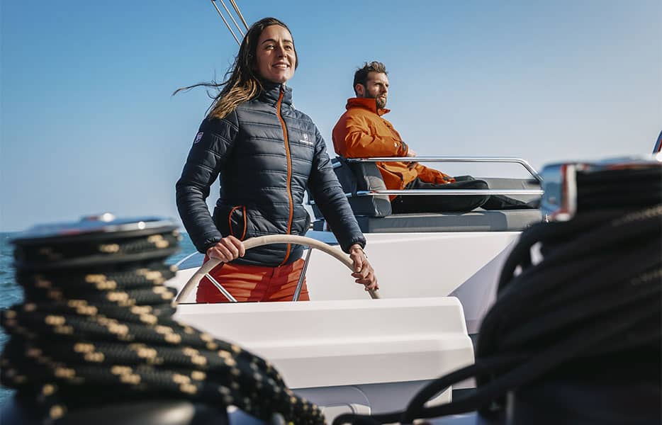 blue-water-sailing-catamaran-aura-51-Fountaine-Pajot