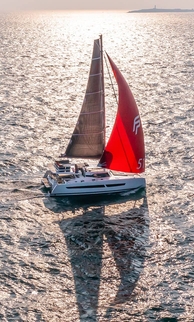 blue-water-sailing-catamaran-aura-51-Fountaine-Pajot