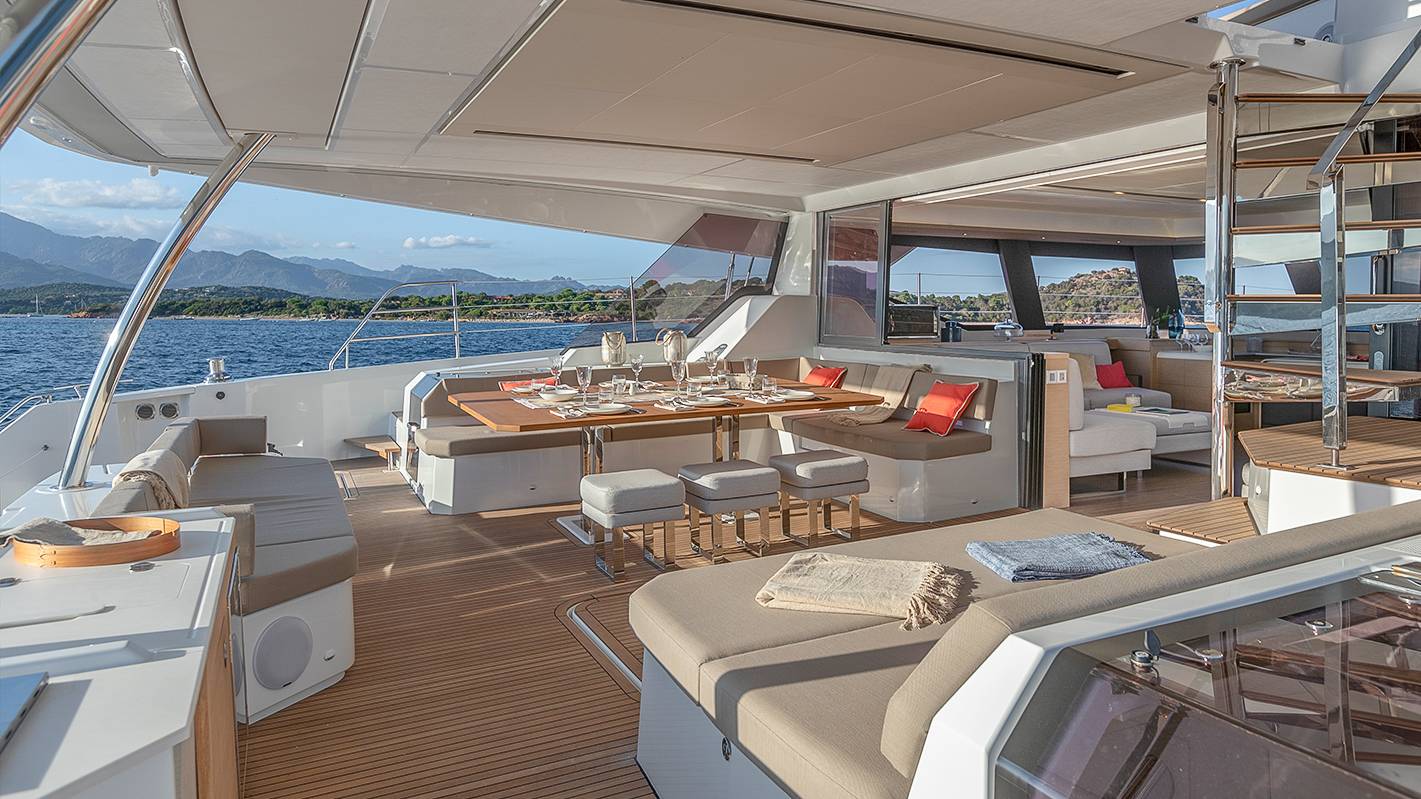 luxury-catamaran-for-sale-Alegria-67-Fountaine-Pajot