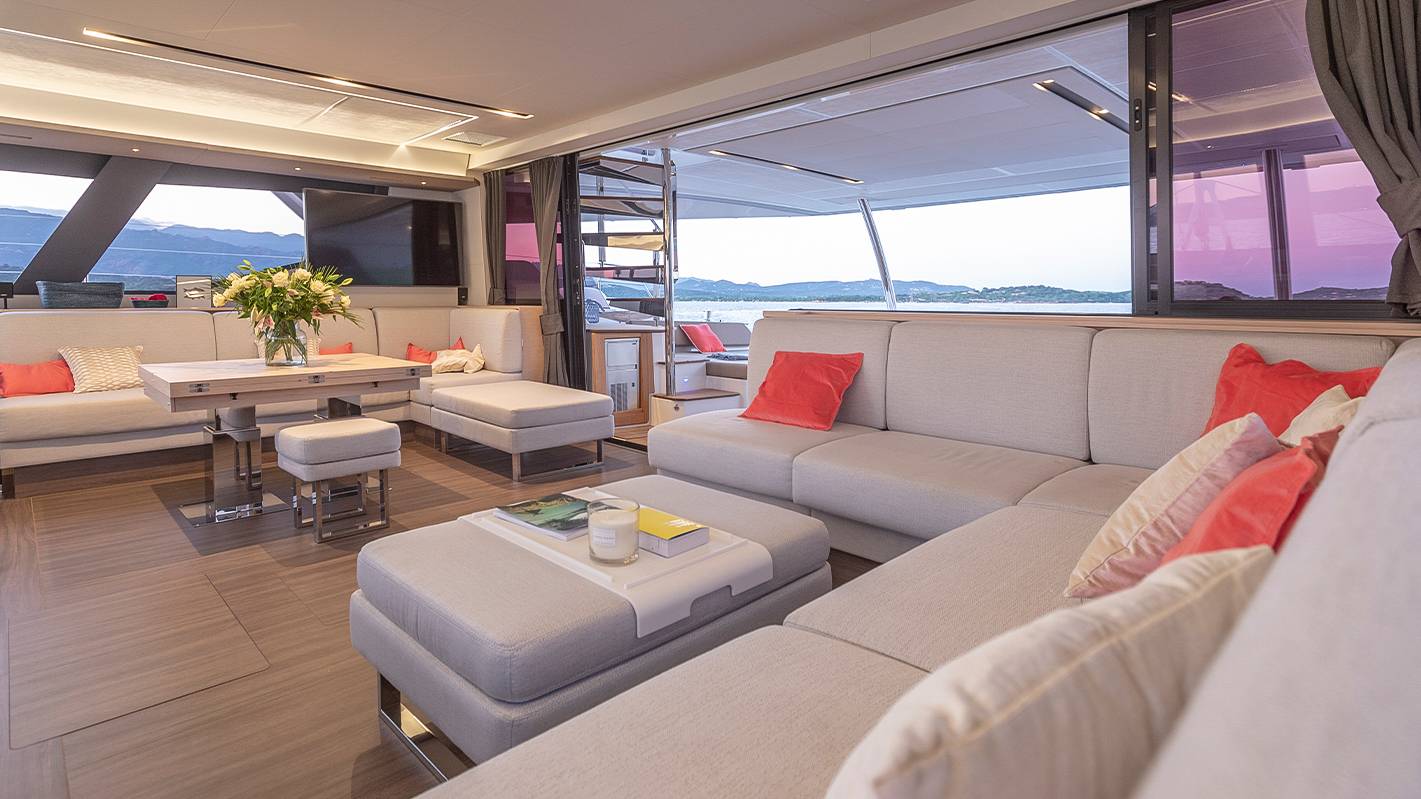 luxury-catamaran-for-sale-Alegria-67-Fountaine-Pajot