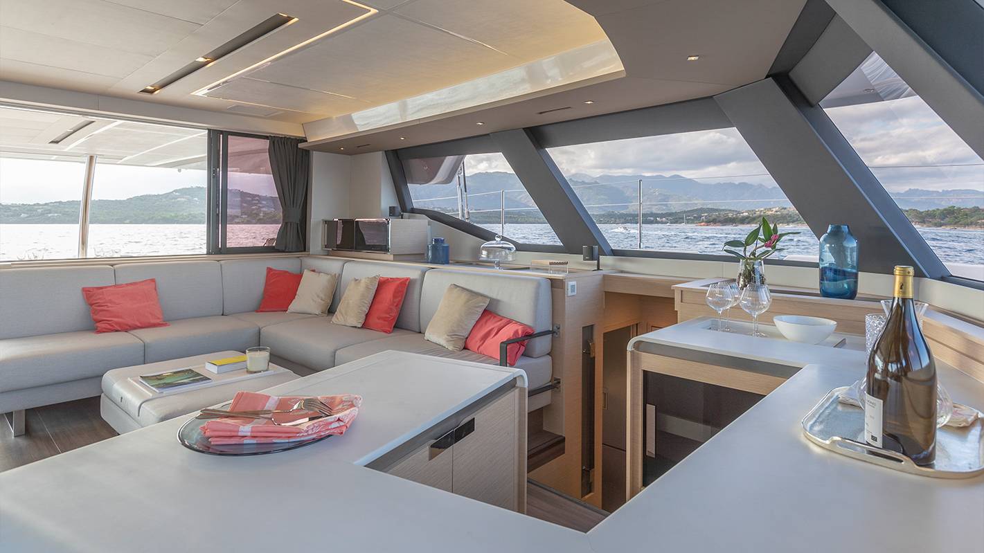 luxury-catamaran-for-sale-Alegria-67-Fountaine-Pajot