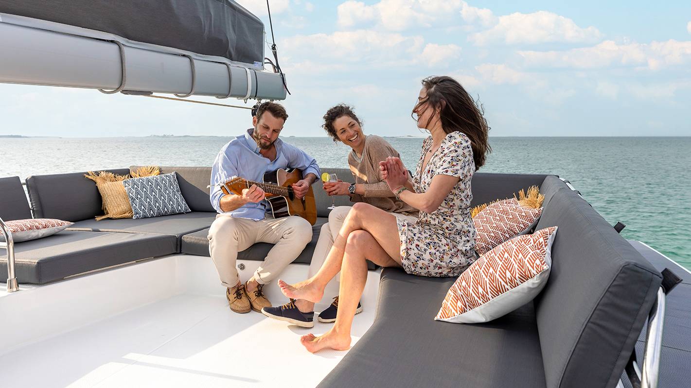 catamaran-sailboat-for-sale-fountaine-pajot-world-reference