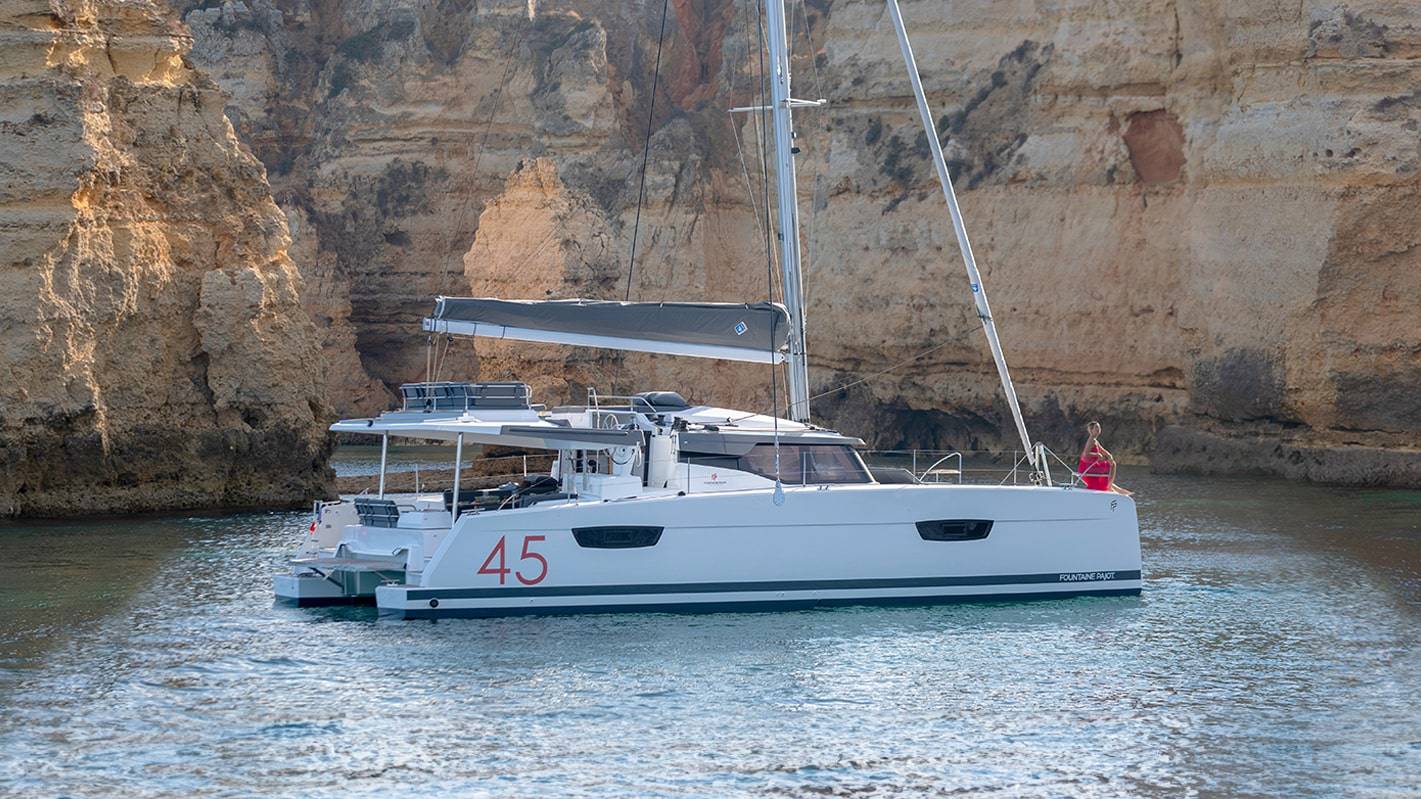 Elba-45-fountaine-pajot-cruising-catamaran