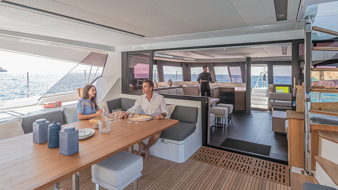 catamaran-yacht-60-feet-fountaine-pajot-Samana-59-photo