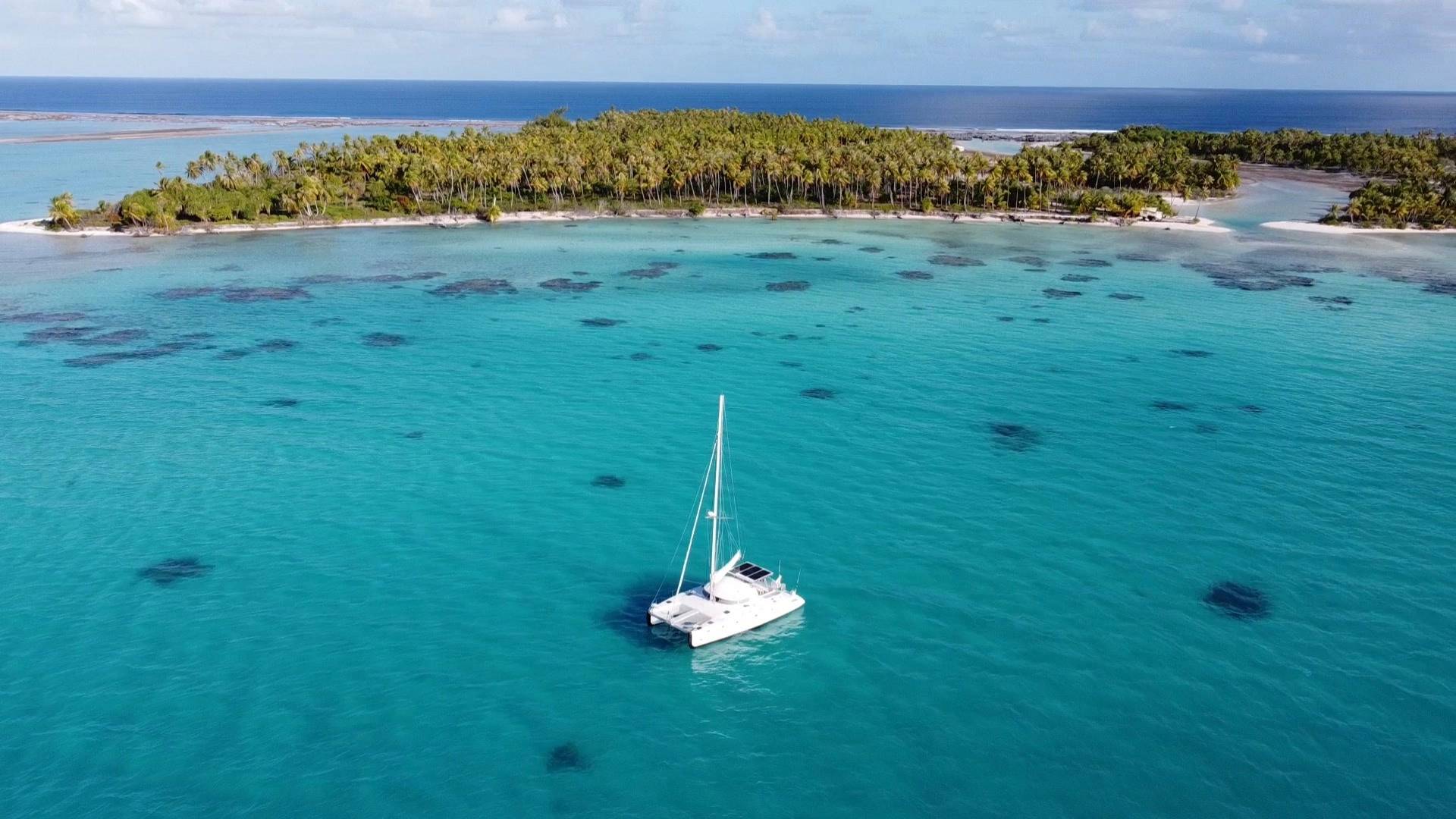 sailing-boat-picture-shipyard-fountaine-pajot