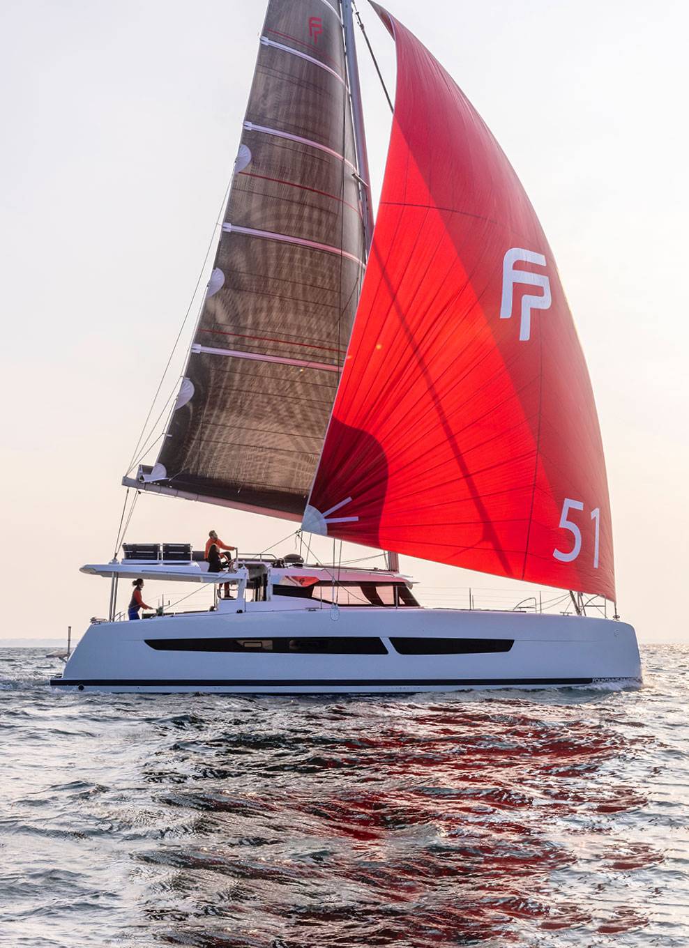 luxury-sailboat-photo-fountaine-pajot