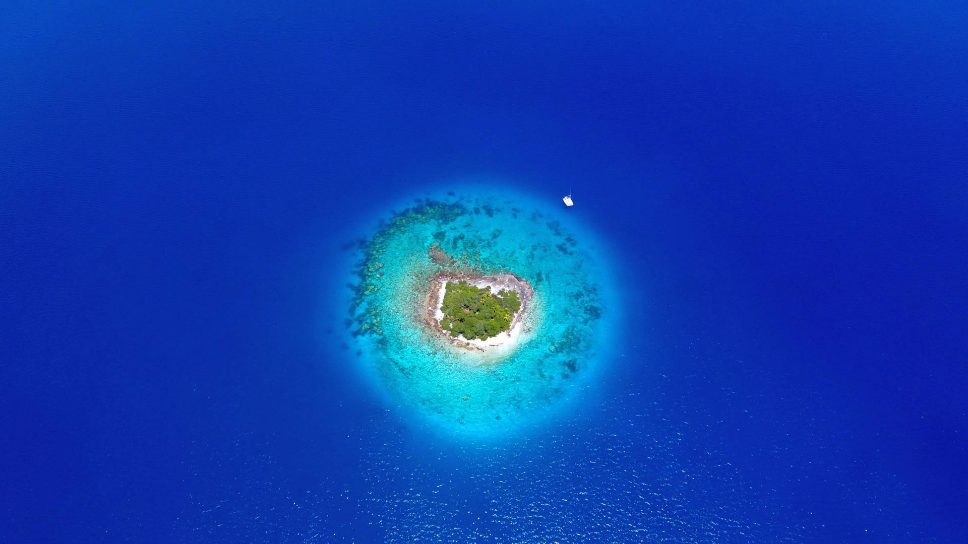 sailing-boat-picture-shipyard-fountaine-pajot