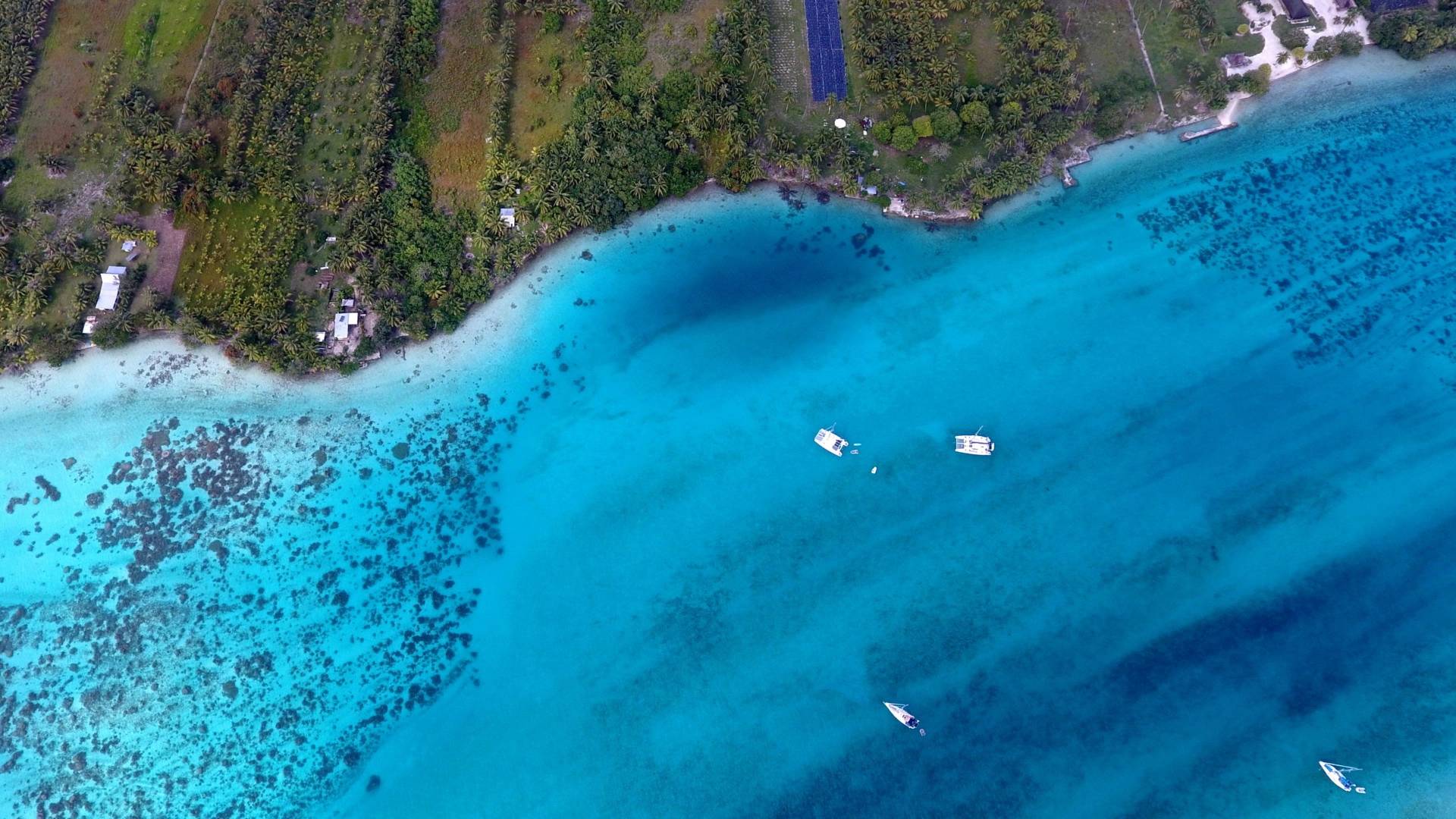 sailing-boat-picture-shipyard-fountaine-pajot