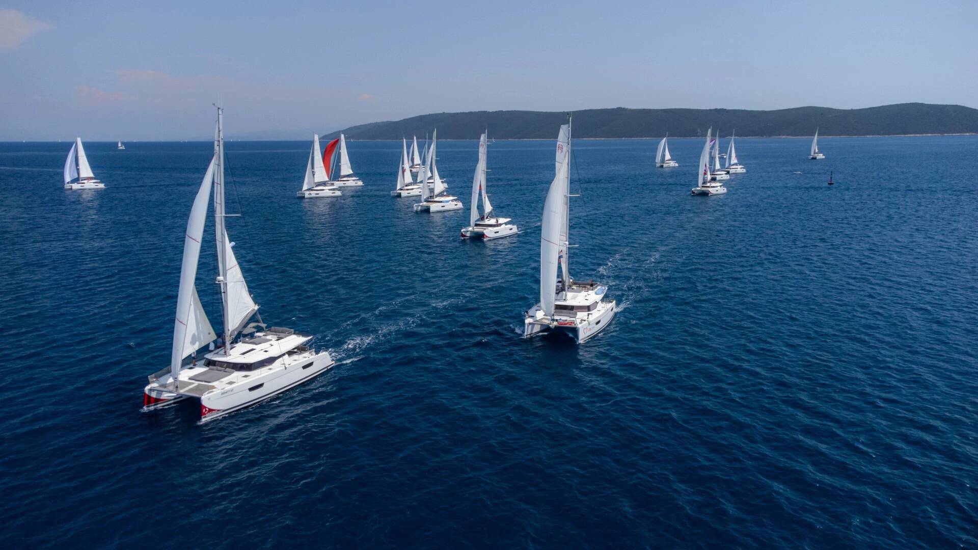 croisière-catamaran-croatie-22-bateaux-en-navigation