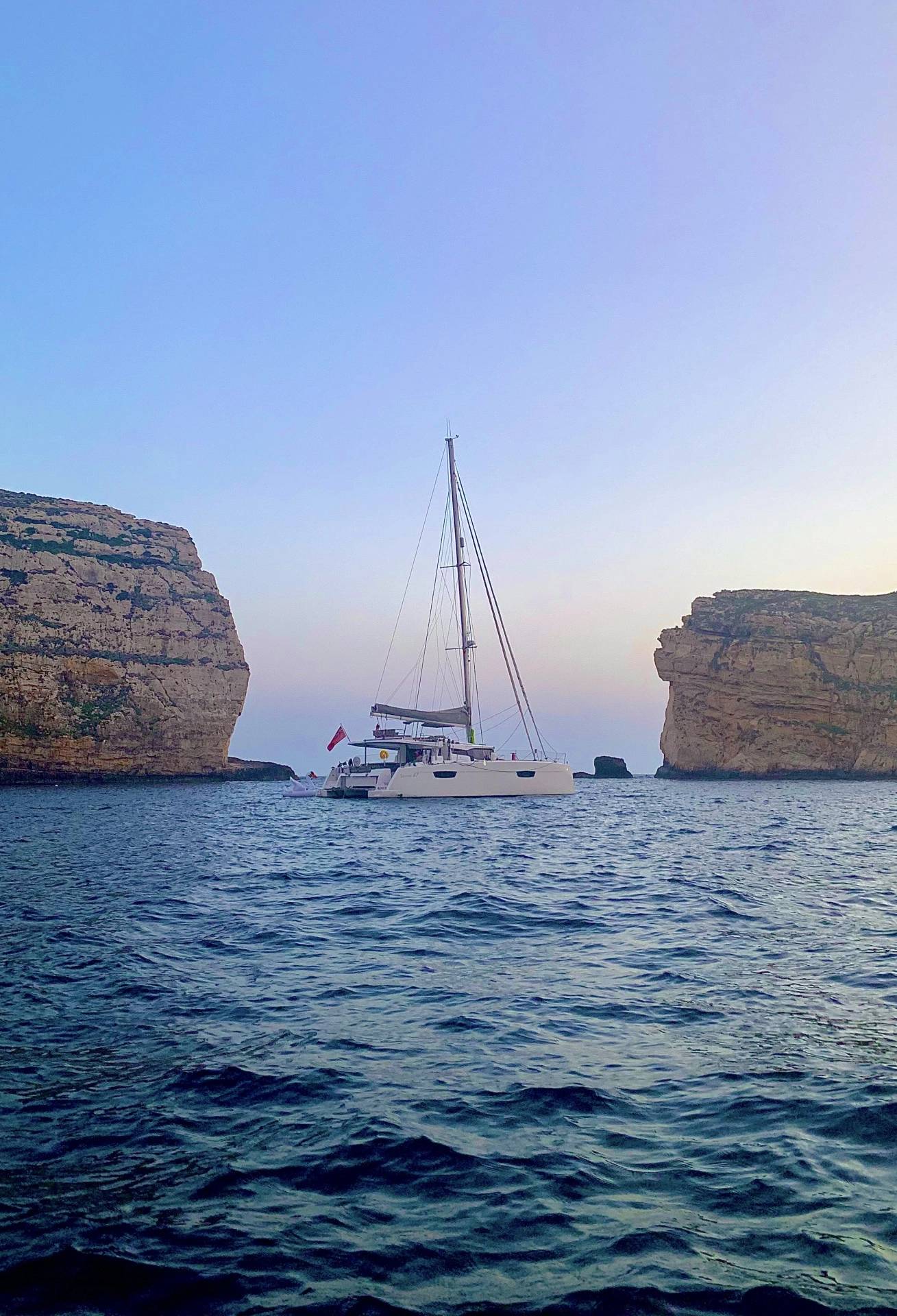 best-sailboat-pictures-fountaine-pajot-shipyard