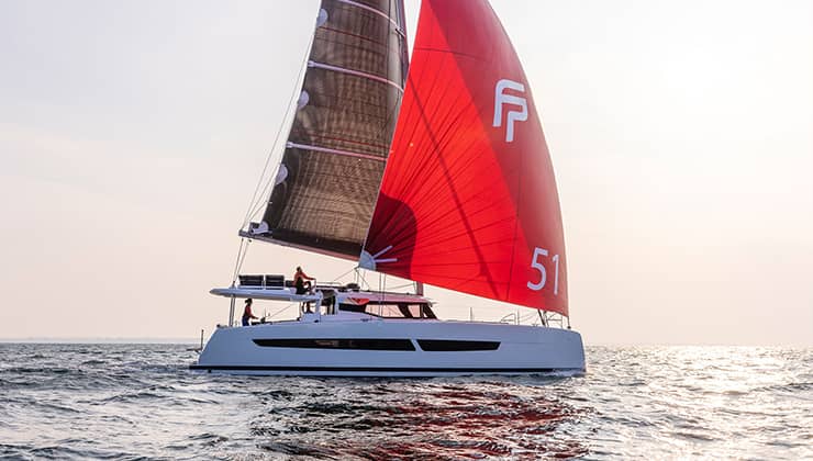 Astréa 42 - The perfect sailing catamaran for family cruises