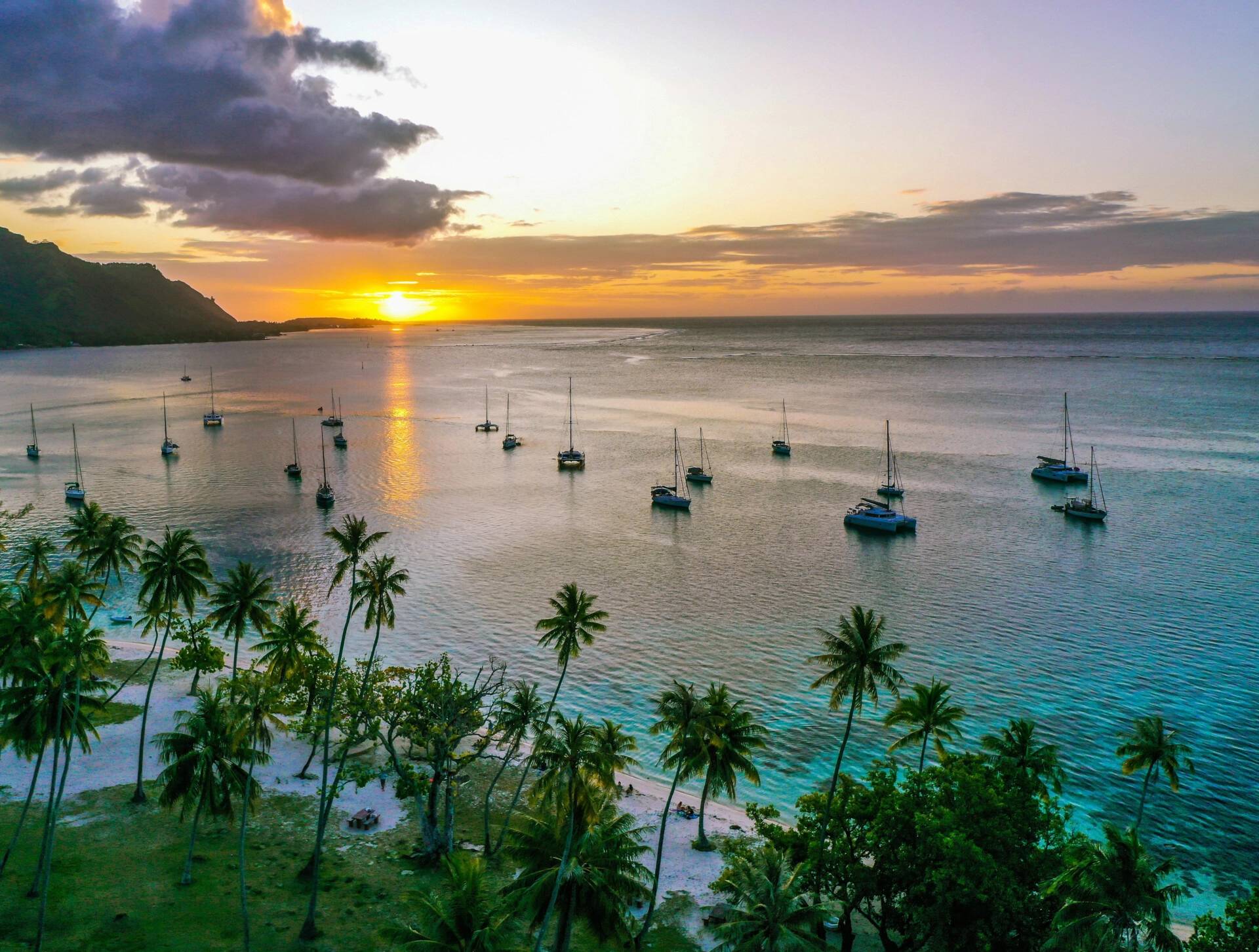 concour-photo-en-bateau-a-voile-fountaine-pajot