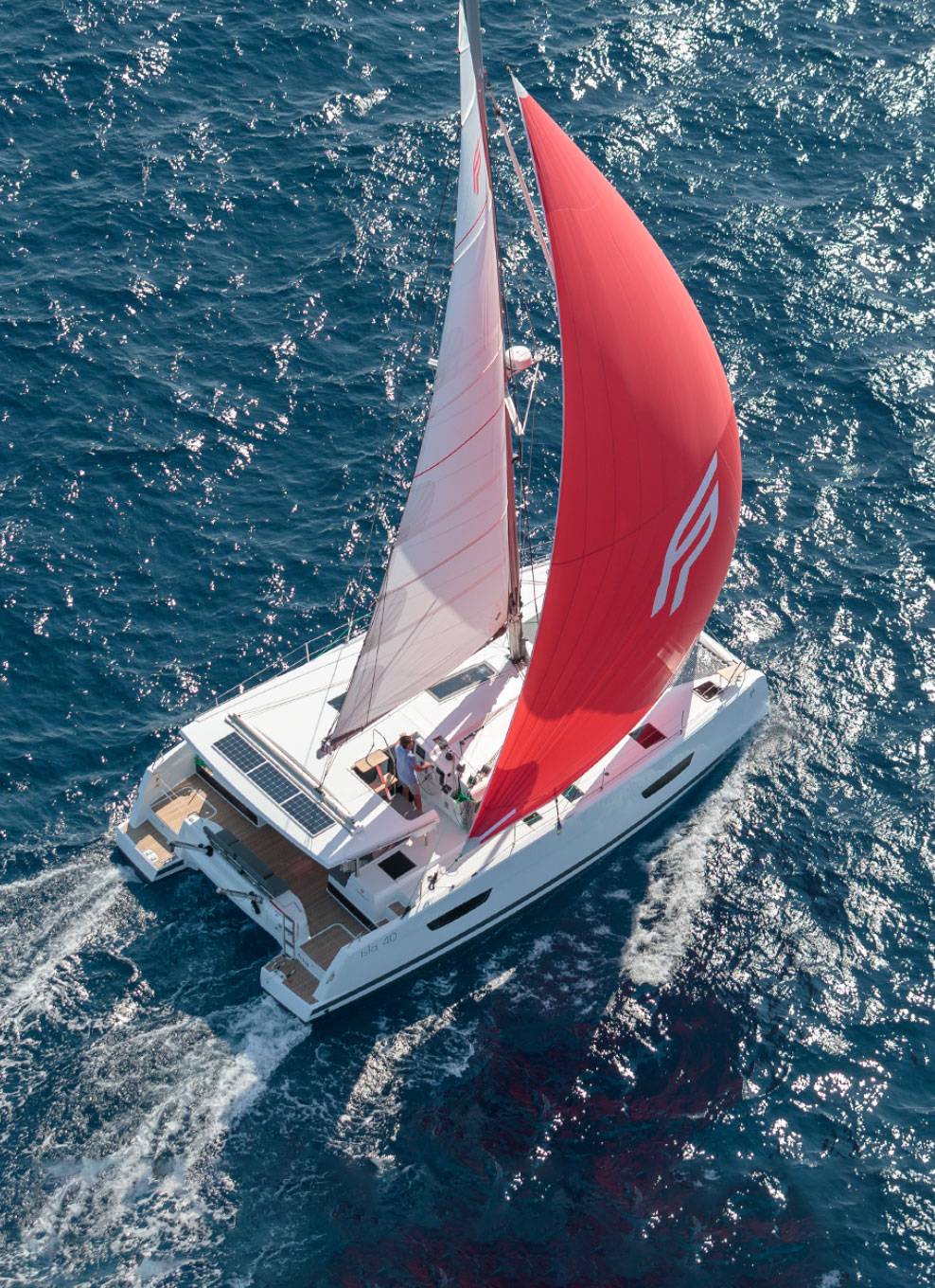 sailing-catamaran-fountaine-pajot-Isla-40