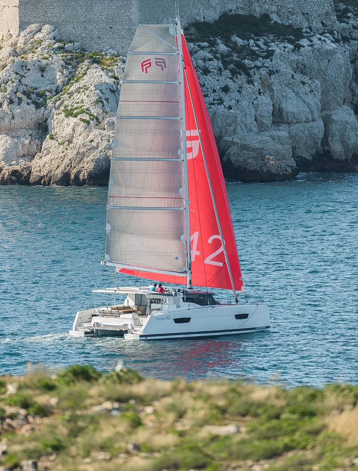 Astréa-42-fountaine-pajot-cruising-boat-sailing