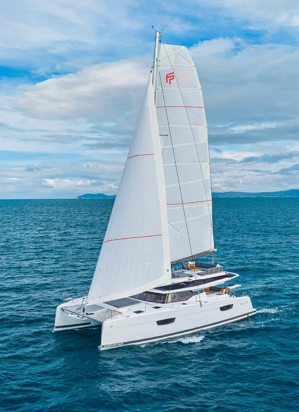 Tanna-47-fountaine-pajot-cruising-boat-sailing