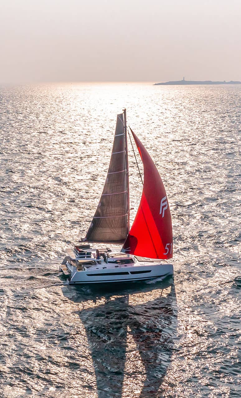 catamaran-aura-51-fountaine-pajot