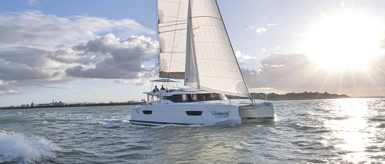 catamaran-smart-electric-42-fountaine-pajot-ban