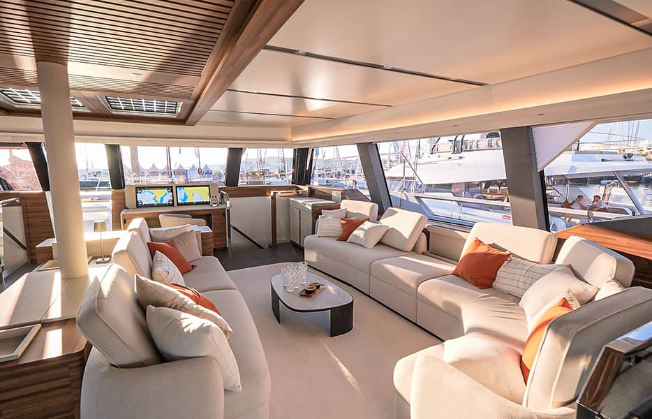 catamaran-yacht-thira-80-fountaine-pajot-2