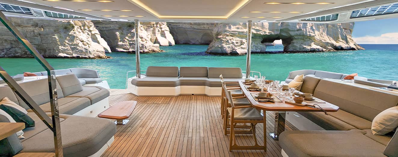 Salon-Nautique-Emmys-Grèce-Fountaine-Pajot-Sailing-Catamaran-Thira-80