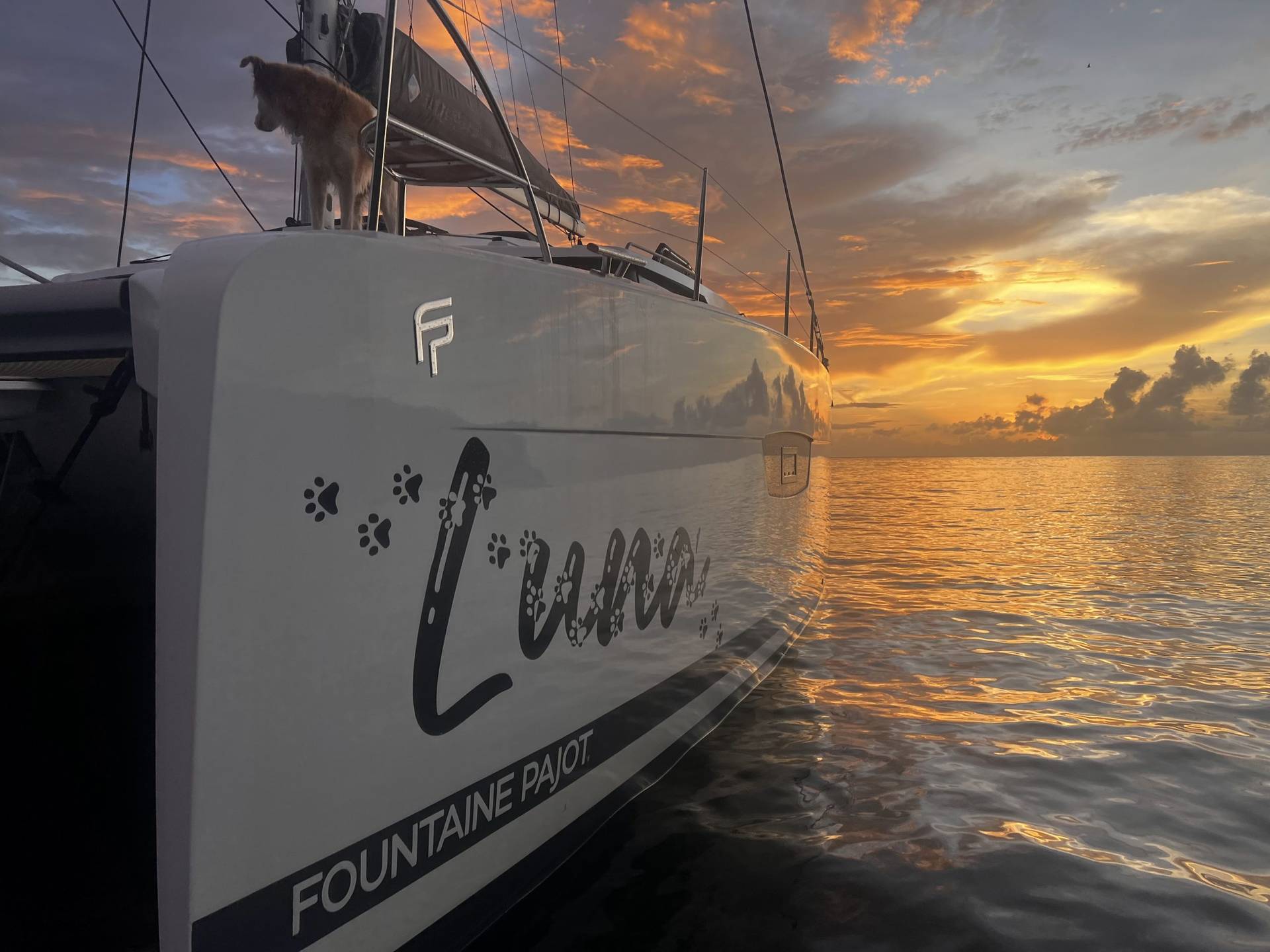 photocontest-My-Boat-And-I-2023-Elba-45-Sailing-Luna-Mouillage