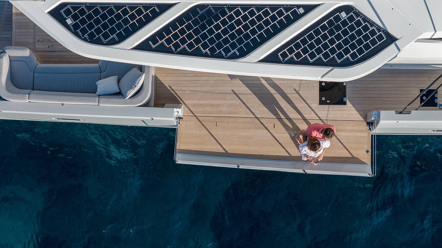 Thira-80-Fountaine-Pajot-Sailing-Catamarans-Exterior-19