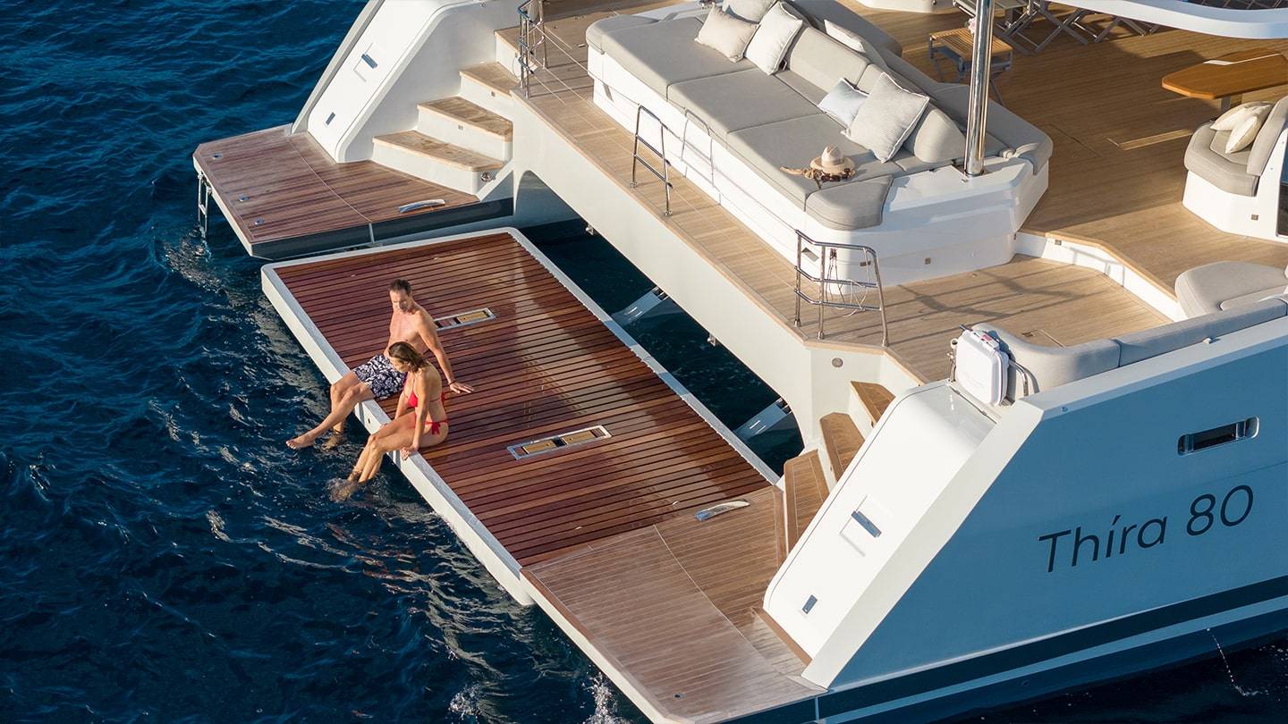 Thira-80-Fountaine-Pajot-Sailing-Catamarans-Exterior-24-min2