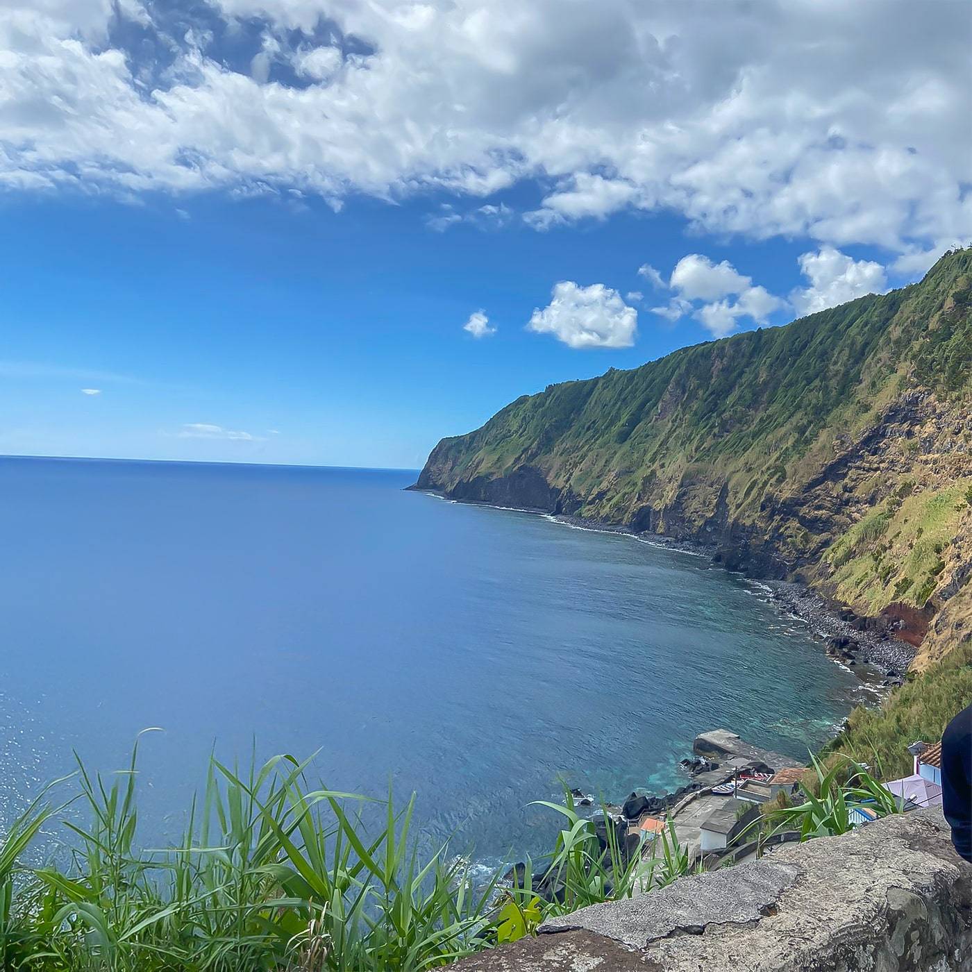 Astréa-42-tour-du-monde-traversée-fountaine-pajot-catamaran-landscape