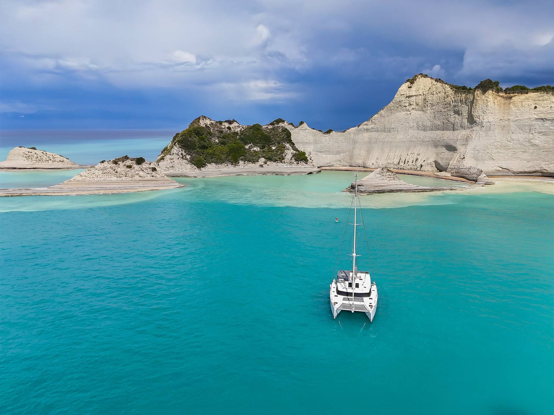 Elba-45-Mouillage-Mer-Méditerranée-photo-concours-fountaine-pajot-sailing-catamarans