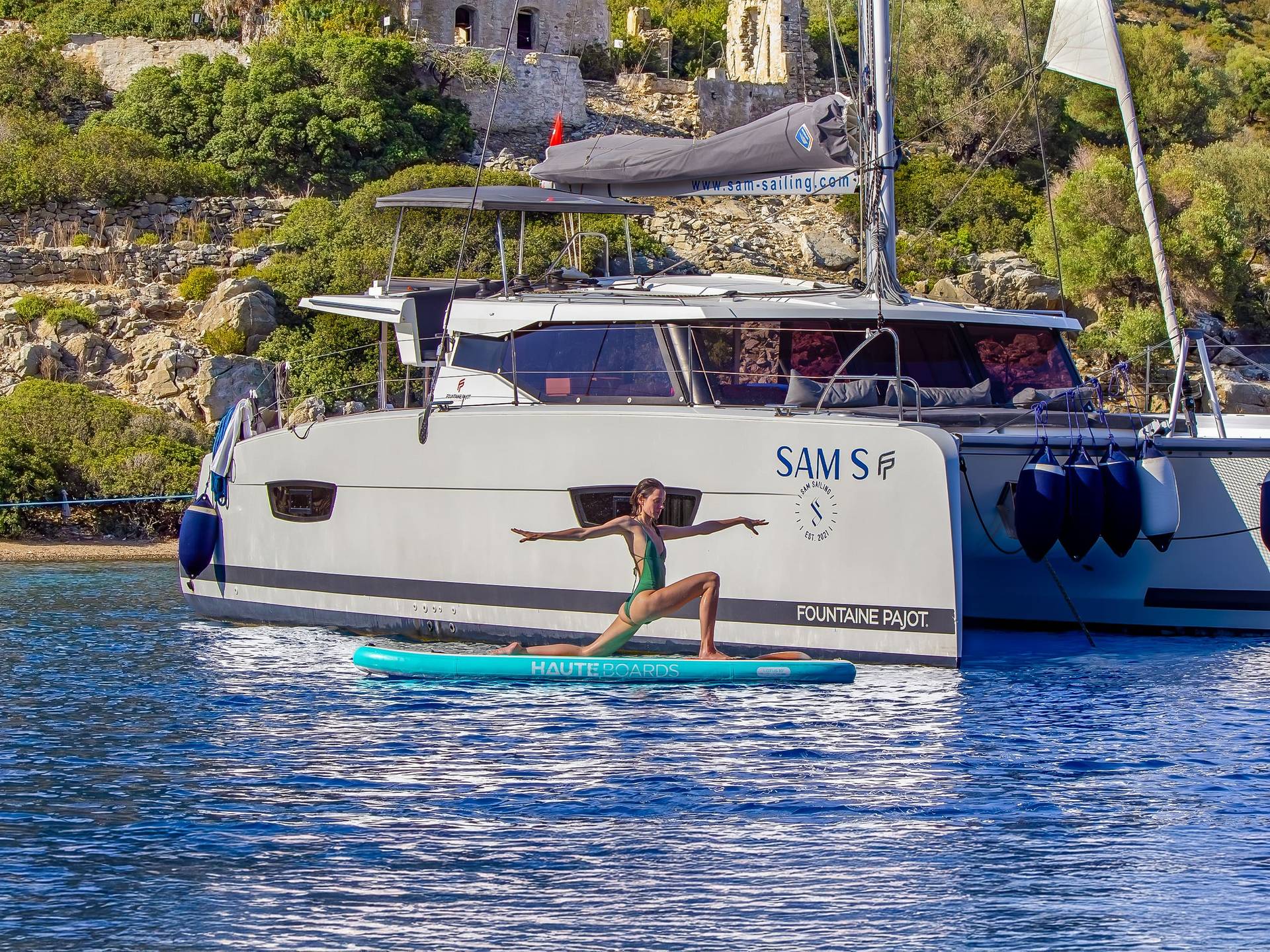 En-harmonie-océan-Isla-40-Catamarans-Fountaine-Pajot-garmin