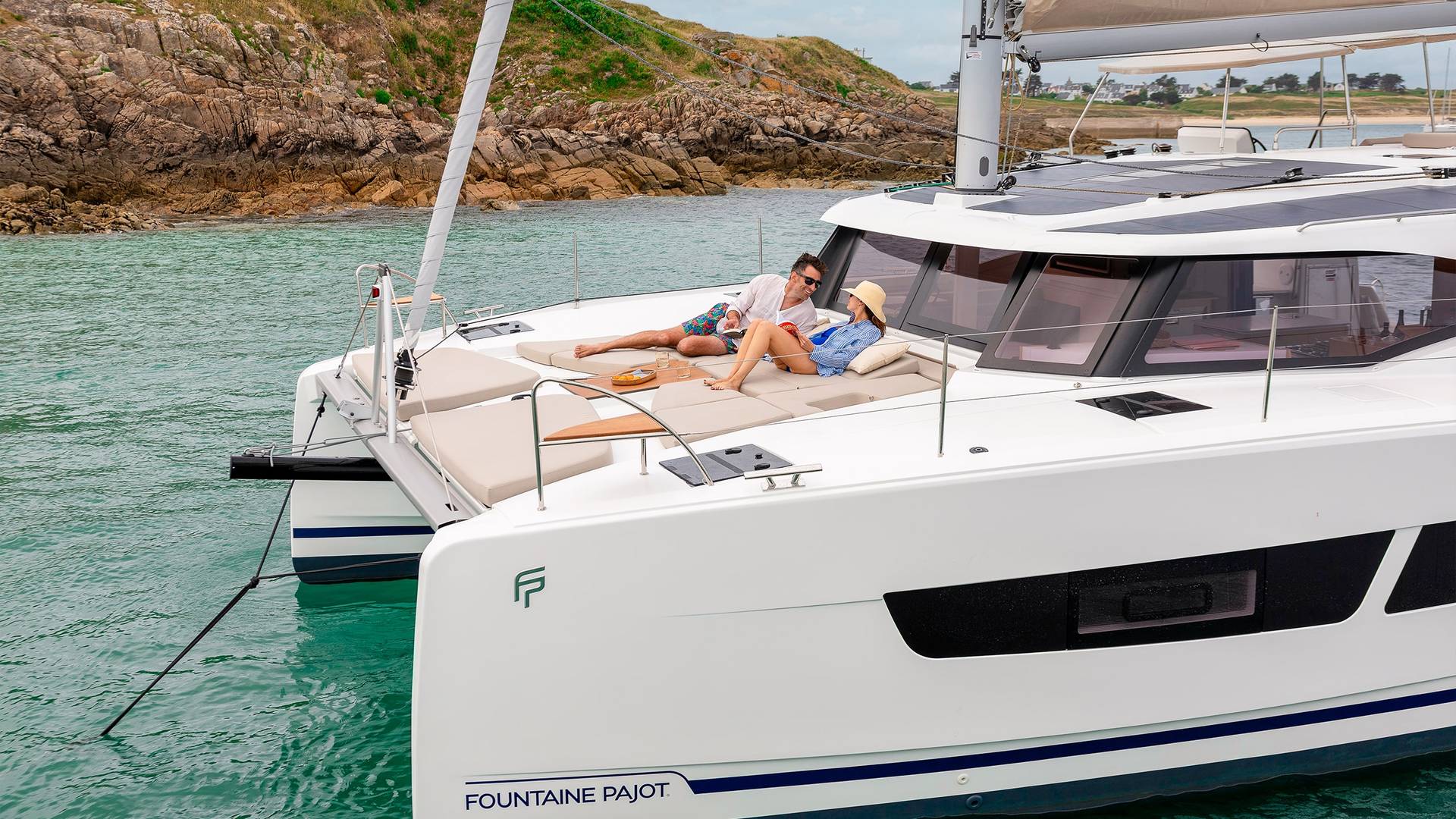 FP41-Fountaine-Pajot-Sailing-Catamarans-Exterior-View-17