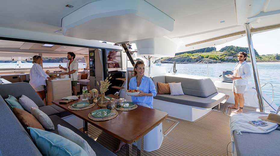 Fountaine-pajot-FP-48-sailing-catamaran-design-3v2