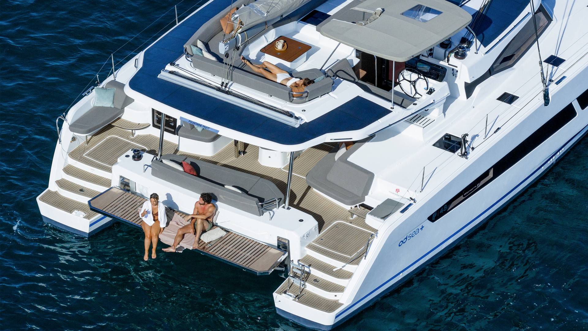 Fountaine-pajot-FP-48-sailing-catamaran-photo-exterior-6