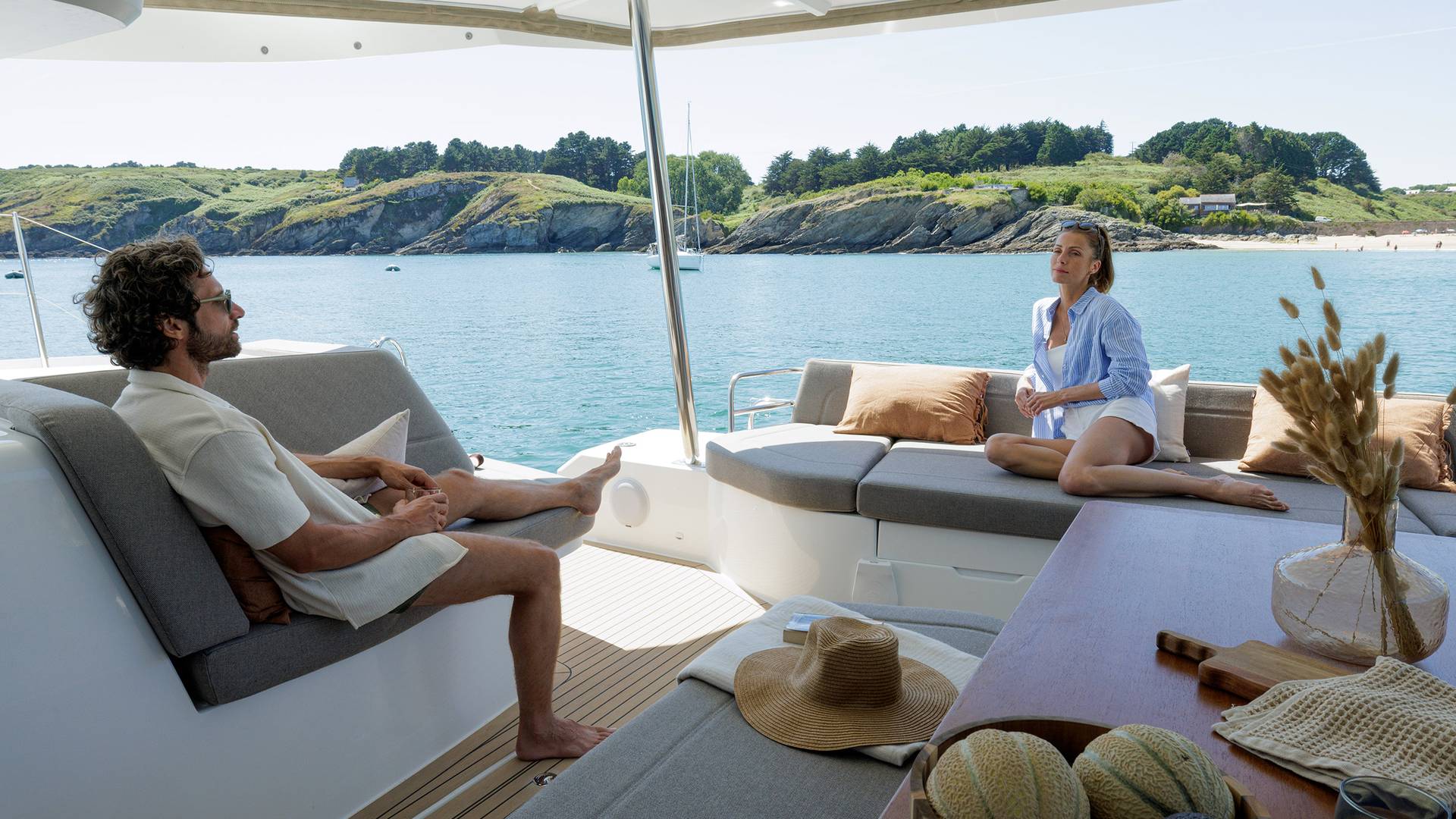 Fountaine-pajot-FP-48-sailing-catamaran-photo-interior-24