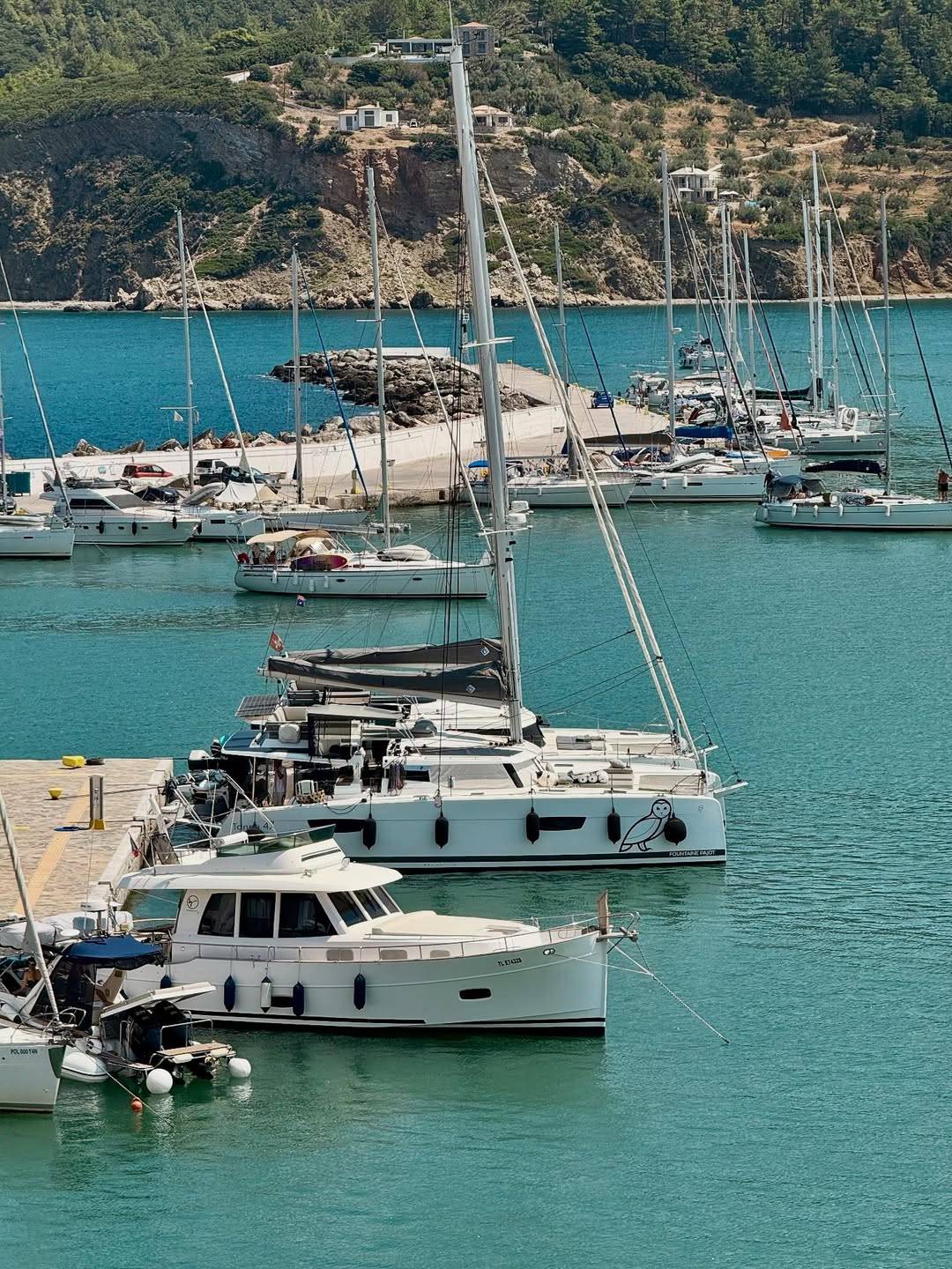 Boat life NOT always like this… But always our way. 1. Me, fighting the wind for a selfie (my ha (1)