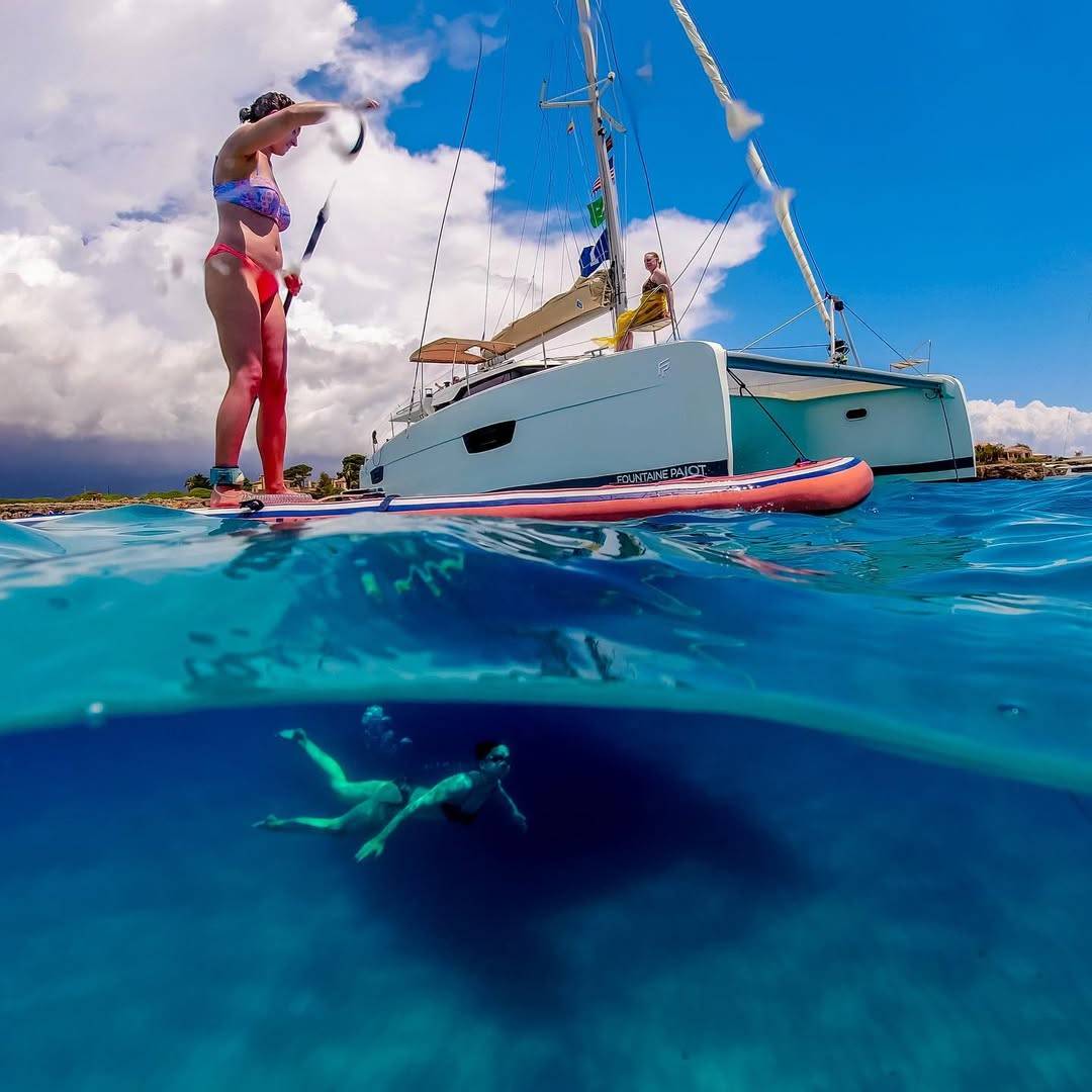 Having a few more minutes of fun before the dark clouds on the horizon bring rain. #mallorca #fo