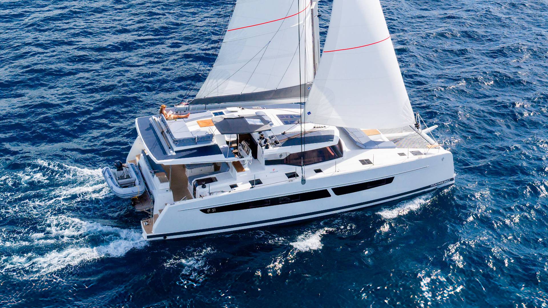 Fountaine-Pajot-Sailing-Catamarans-FP51-exterior-photos-017