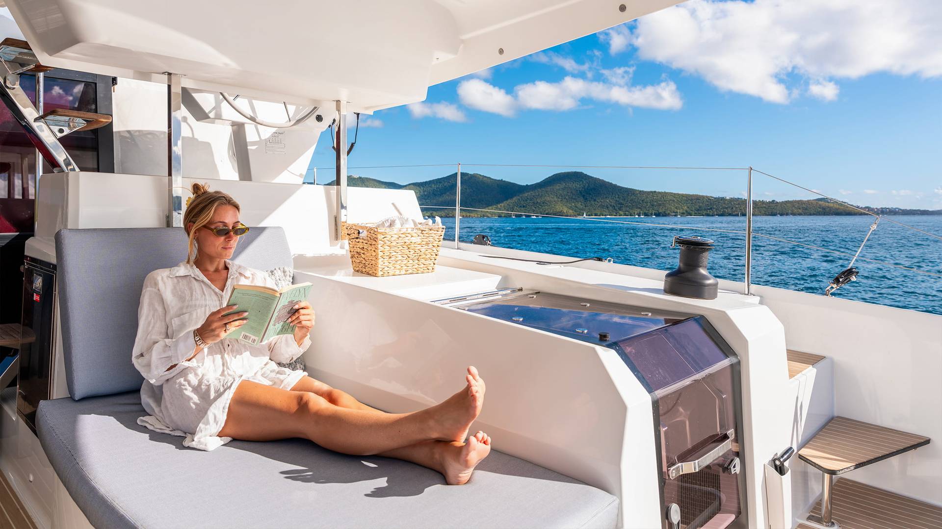 Fountaine-Pajot-FP51-interior-photos-002