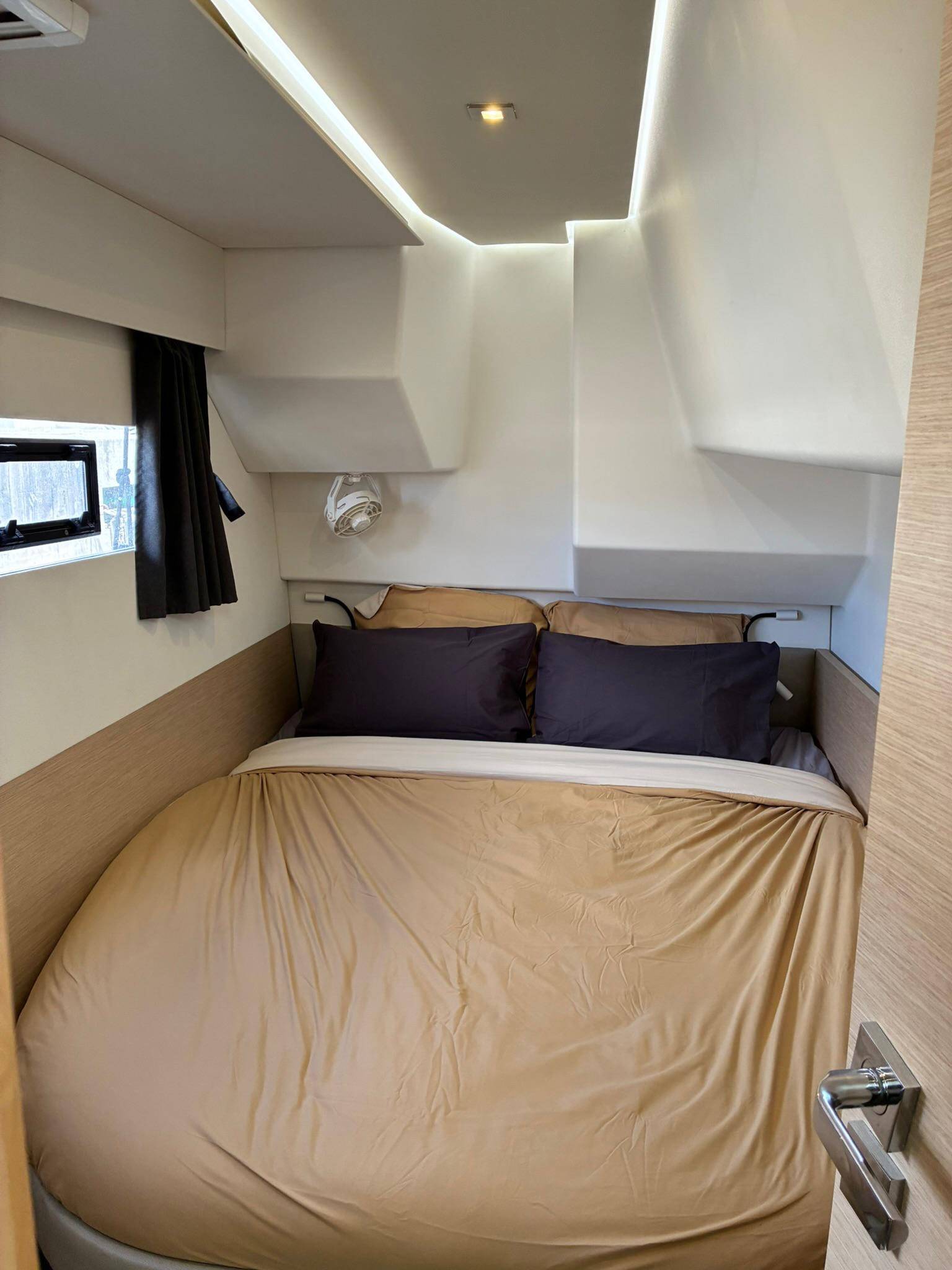 MY37-058_Inside (11)