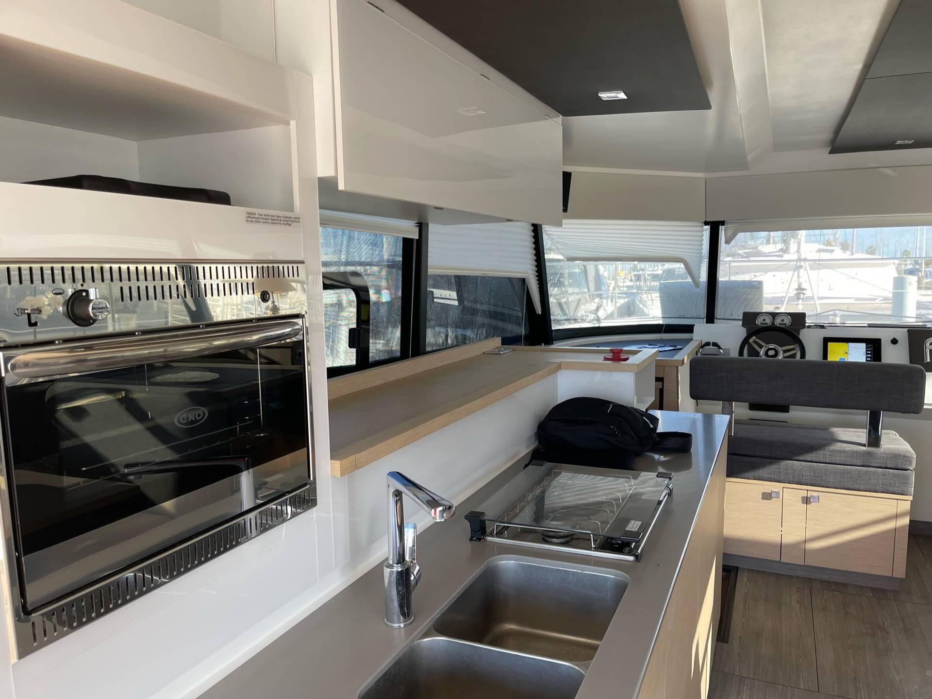MY37-058_Inside (9)