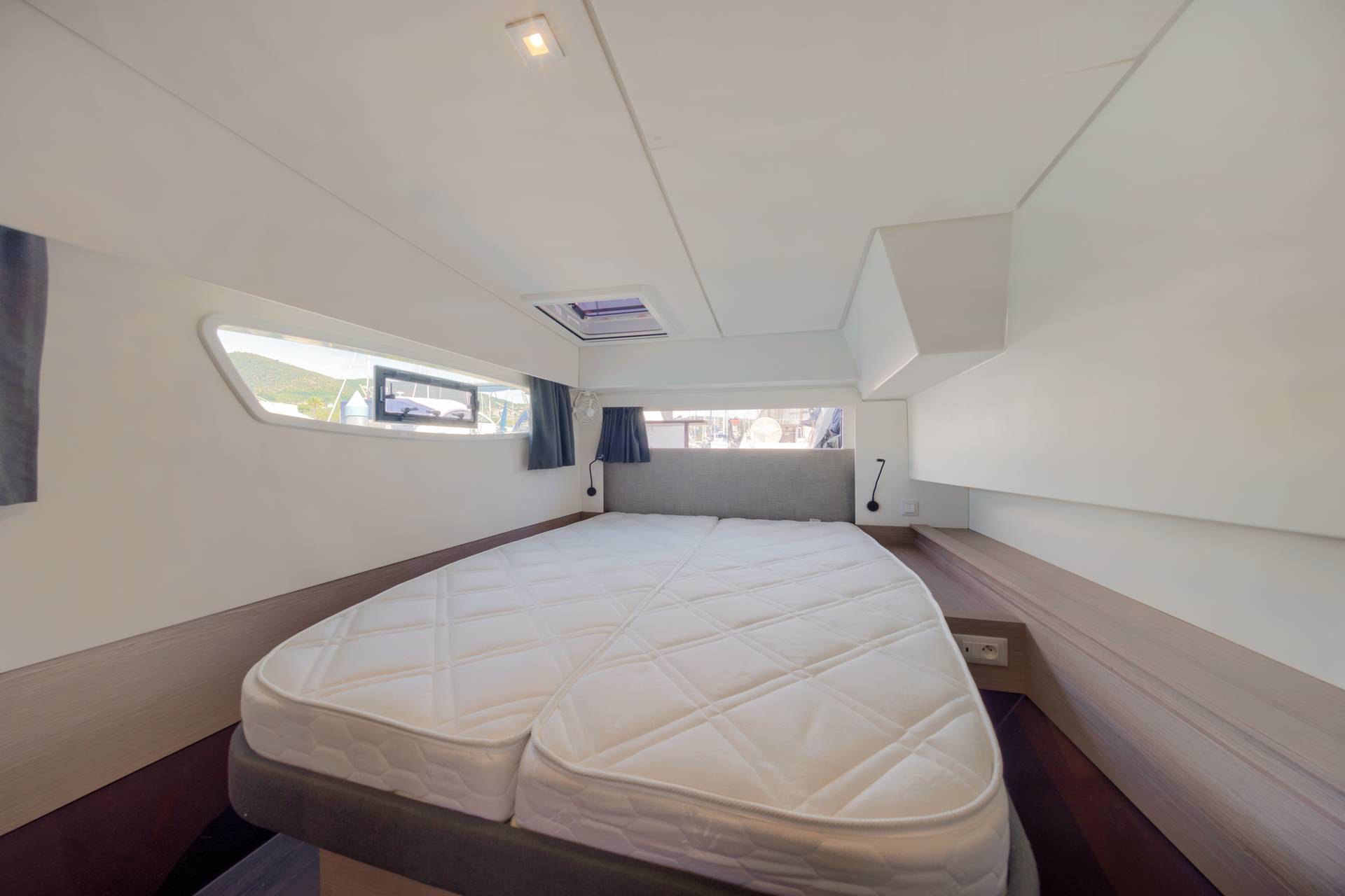 2-12 26 Guest Cabin Bed 2