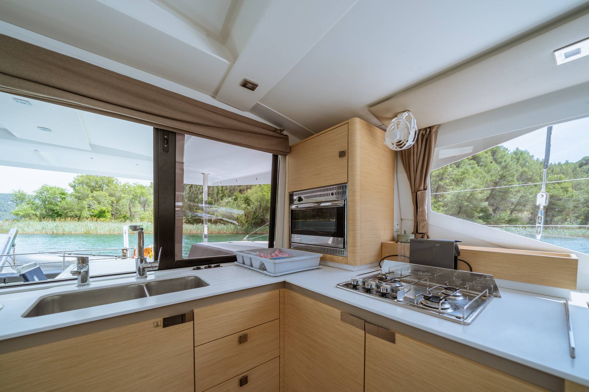 2-12Fountaine Pajot Isla 40 Skradin