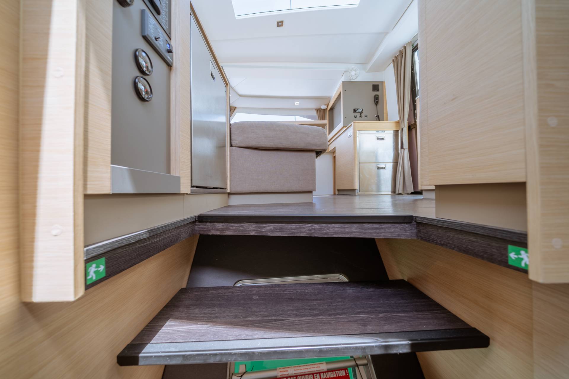 2-11Fountaine Pajot Isla 40 Skradin
