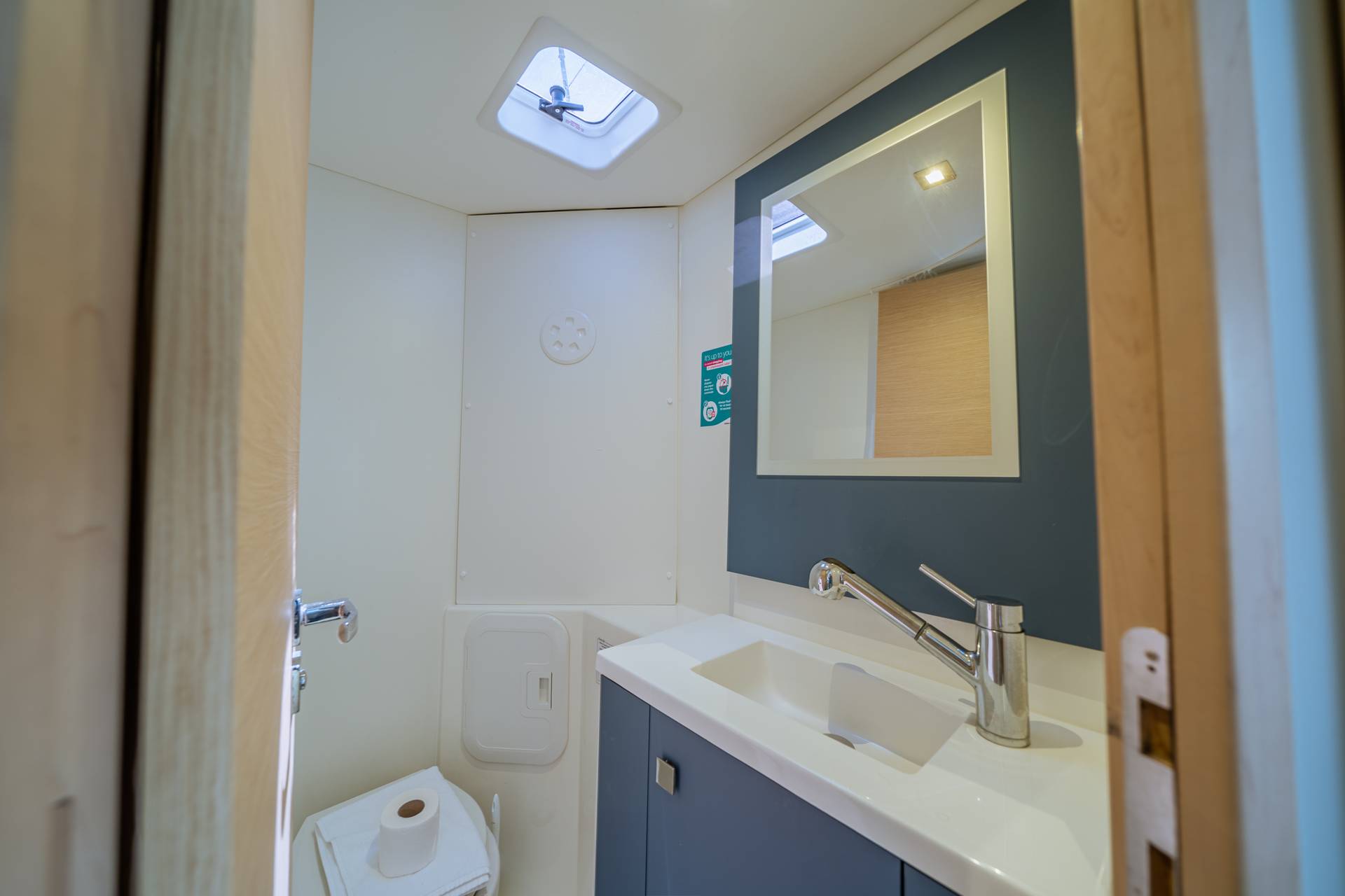 2-10Fountaine Pajot Isla 40 Skradin