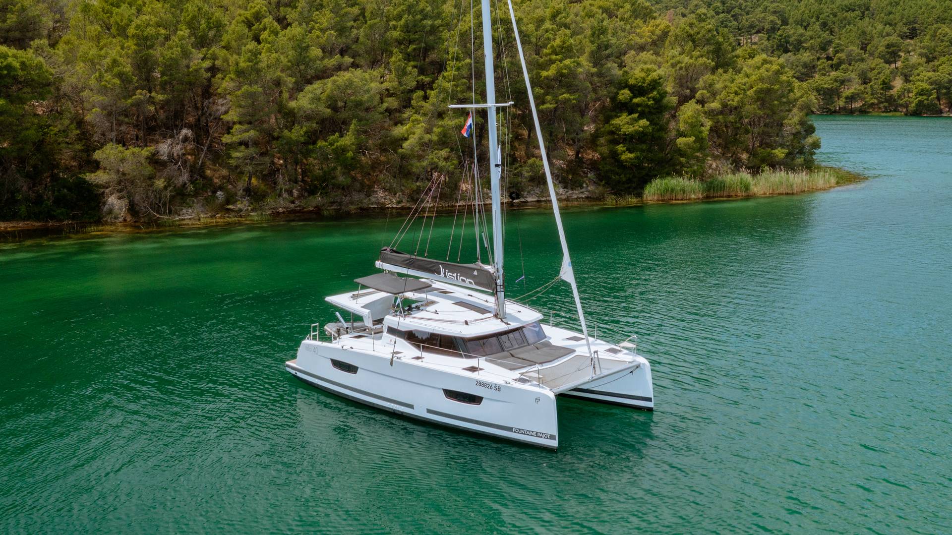 1-1Fountaine Pajot Isla 40 Skradin Main