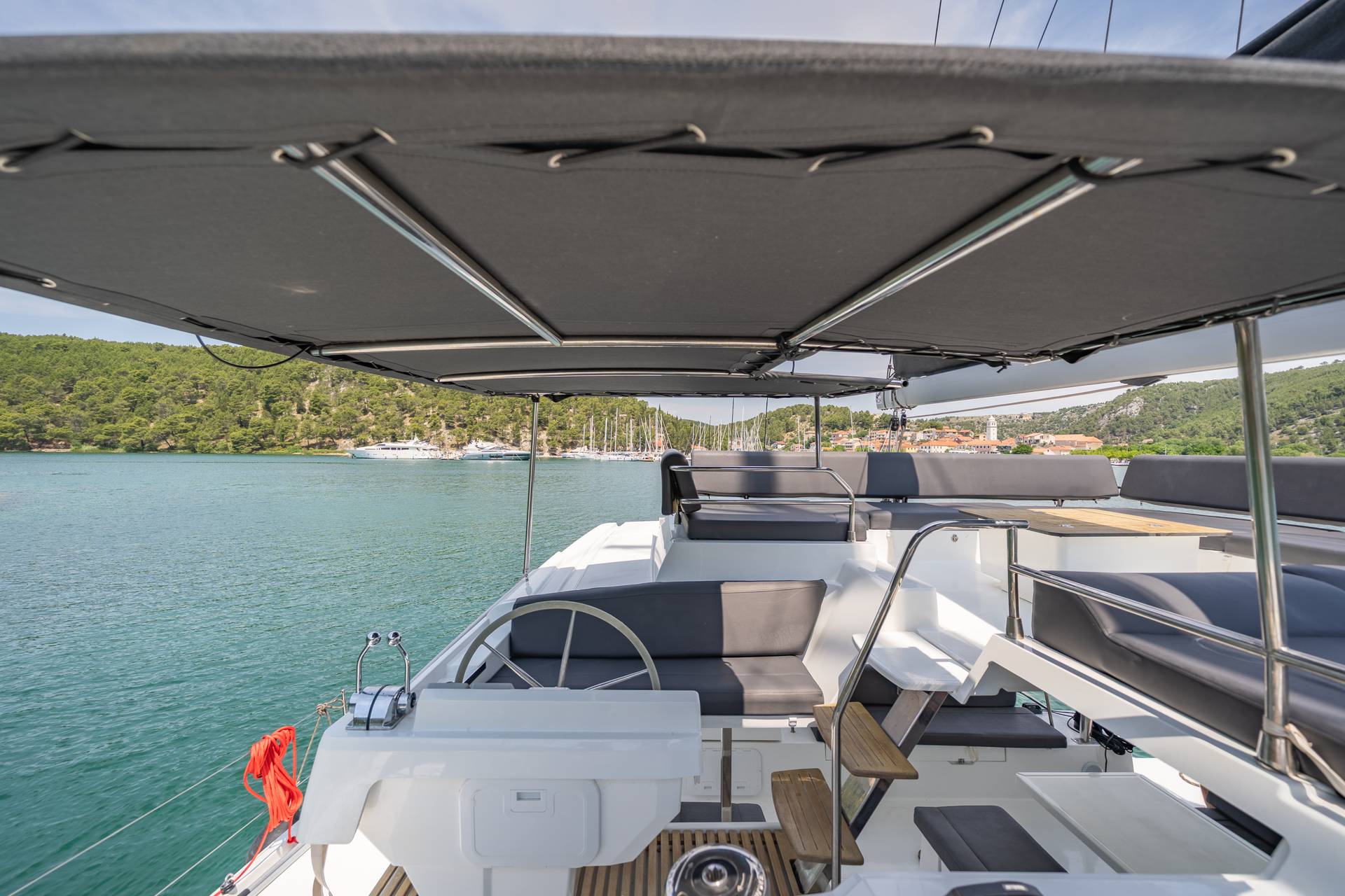 1-10Fountaine Pajot Tanna 47